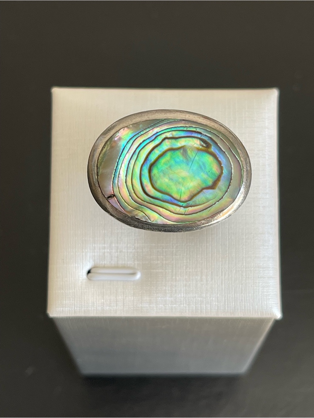925 Sterling silver Abalone Shell Oval Ring .